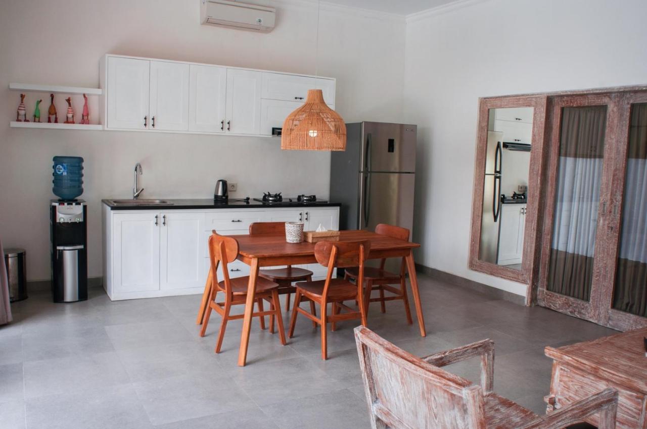 Ambermoon Villas Σεμινιάκ Εξωτερικό φωτογραφία